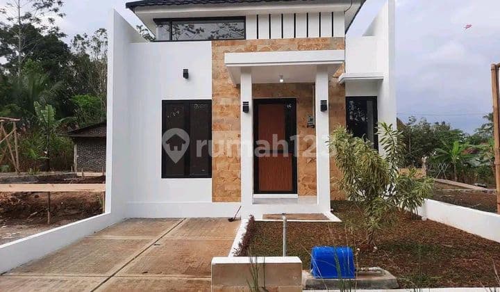 Nice Modern Minimalist House South Purwokerto