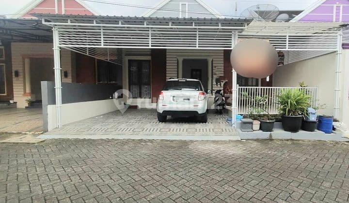 Rumah Sejuk Siap Huni Sapphire Village Strategis Dekat Jalan Raya