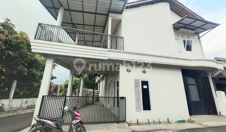 Rumah Kost Aktif 2 Lantai Sumampir Strategis Kawasan Kampus