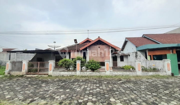 Rumah Bangunan Klasik Perum Ketapang Indah Sokaraja Dekat Margono
