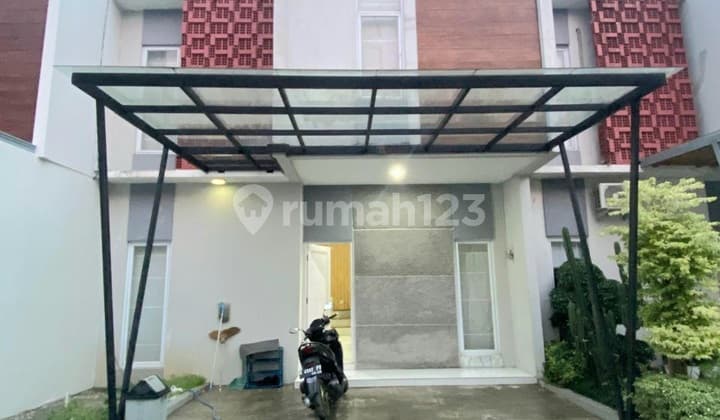 Rumah Cantik 2 Lantai Scandinavian Berkoh Dekat Kota