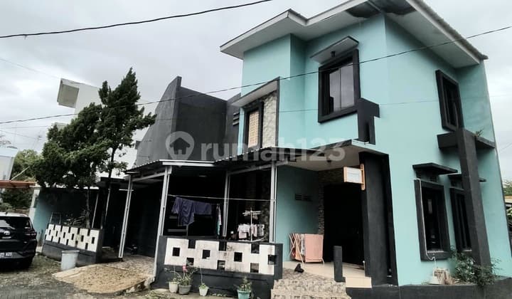 Rumah Taman Taman Anggrek Hook 2 Lantai Strategis Tengah Kota