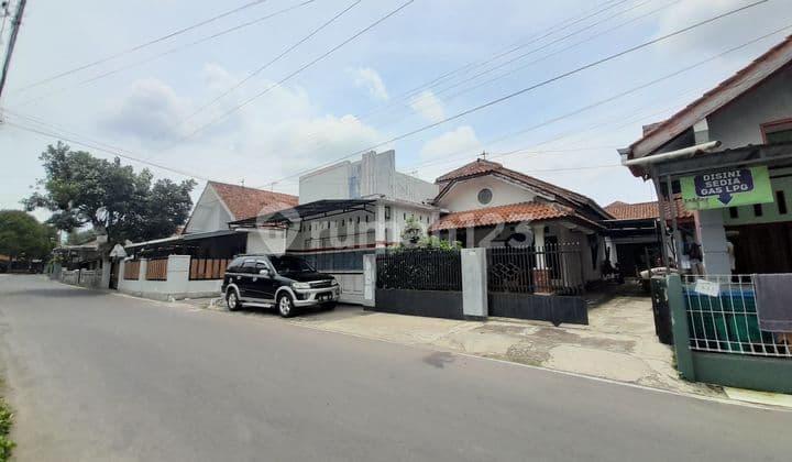 House on Sumampir Street, Good and Strategic, Close to the Campus