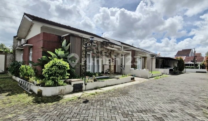 Rumah Hook Prompong Baturaden Dekat Jalan Raya