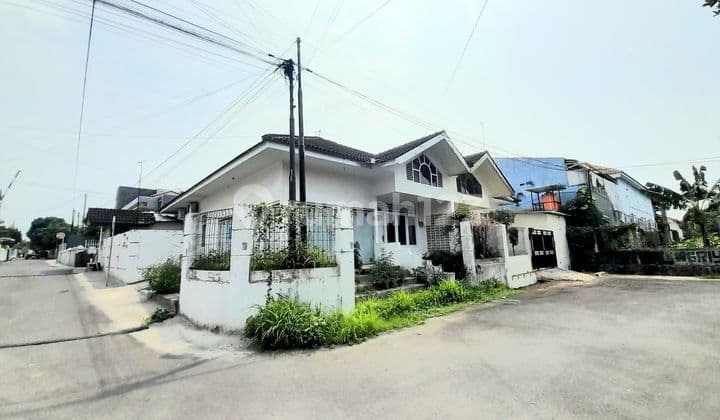 Rumah Ada Kios Hook Sumampir Strategis Dekat Unsoed