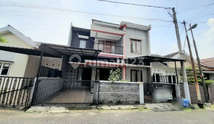 Rumah 2 Lantai Strategis Perum BAI Dekat Unsoed