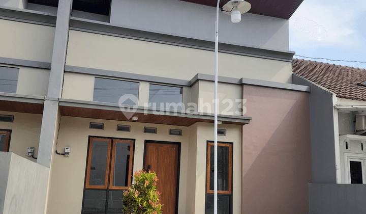 Rumah Baru Karangklesem Strategis Dekat Taman Andhang