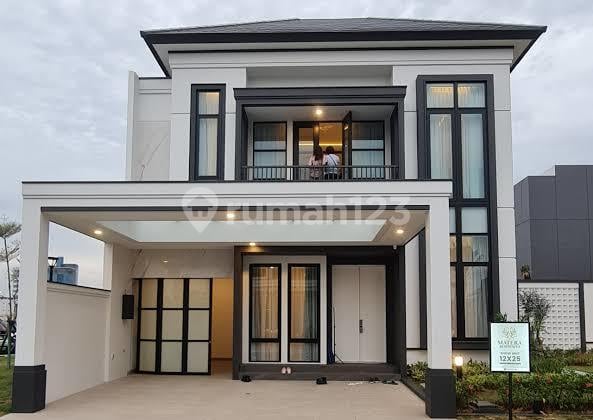Rumah 2 Lantai Baru Semi Furnished di Matera Residence Gading Serpong, Tangerang, Banten, Tangerang