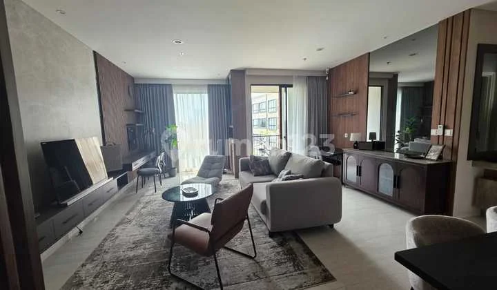 Apartemen Lloyd 2 Kamar Tidur Semi Furnished Bagus
