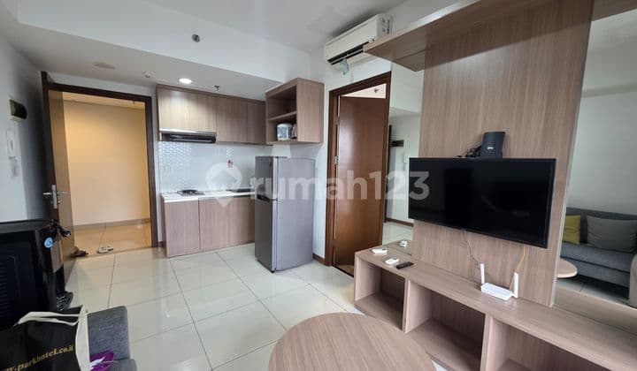Siap Huni, Apartemen, 1 Lantai, Strata, Full Furnished,