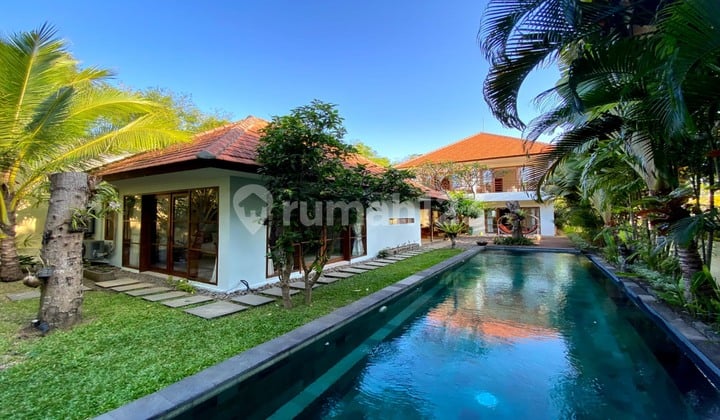 Vila Rumah Furnished Bagus SHM - Sertifikat Hak Milik di Pecatu