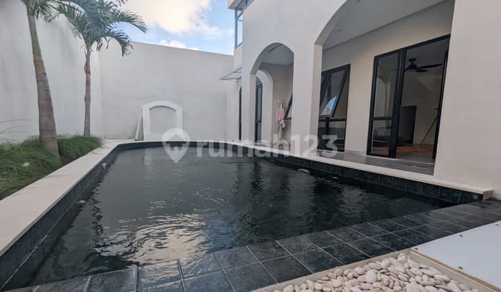 Villa Rumah Furnished Bagus SHM - Sertifikat Hak Milik di Seminyak