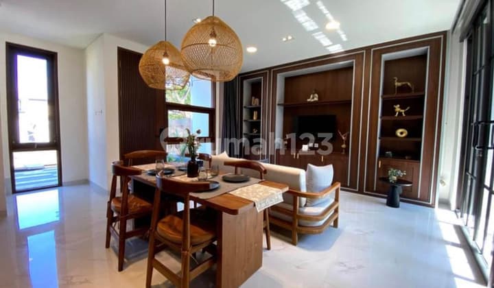 Unfurnished House Villa Shm