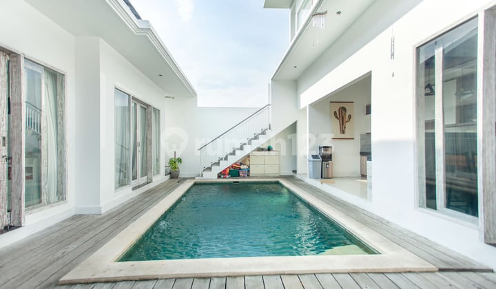 Villa Rumah Furnished Bagus SHM - Sertifikat Hak Milik di Canggu