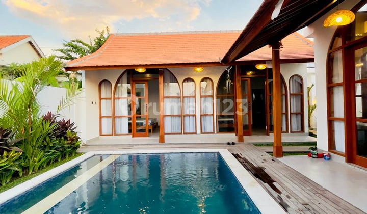 New Furnished Villa House for Annual Rental SHM - Certificate of Ownership in Canggu
