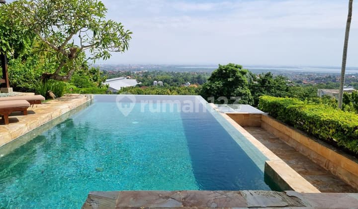 Villa Full View Rumah Furnished Bagus SHM - Sertifikat Hak Milik di Jimbaran