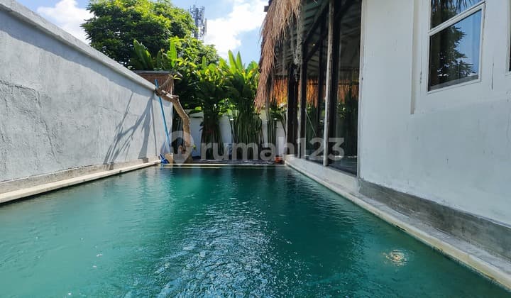Villa Joglo Unfurnished Sewa Tahunan Bagus SHM - Sertifikat Hak Milik di Canggu