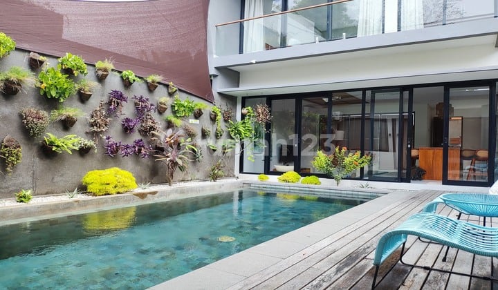 Villa Rental Leasehod 29 Years Old Nice Furnished SHM - Certificate of Ownership in Canggu