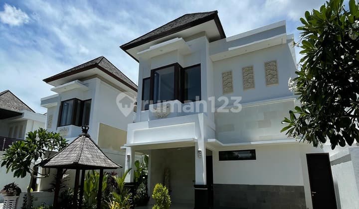 New House Semi Furnished Villa Semi Furnished SHM - Certificate of Ownership in East Denpasar
