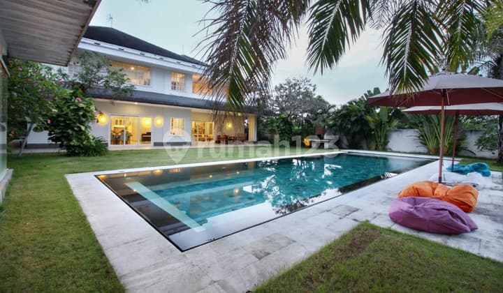 Villa Murah Lfurnished Bagus Shm - Sertifikat Hak Milik Di Umalas