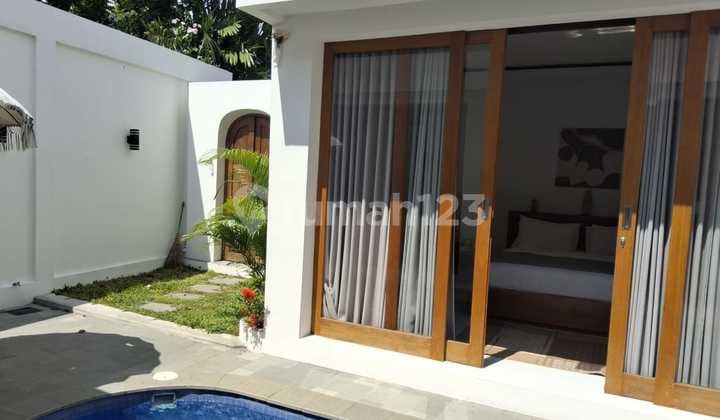 2 Bedroom Rental Villa in Seminyak