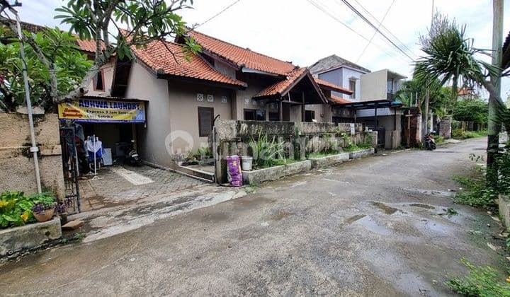 MURAH!! Rumah TERAWAT JUAL HARGA TANAH Di Taman Baruna, Jimbaran