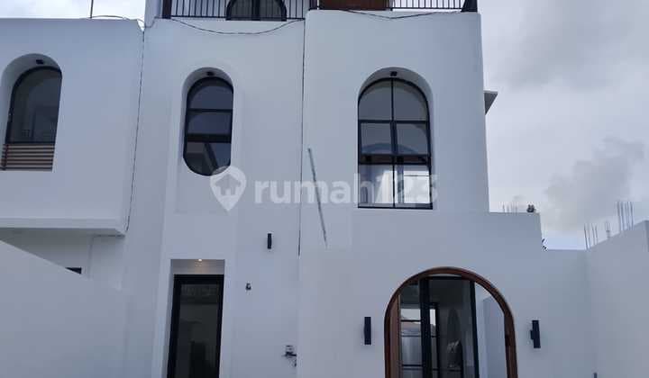 Dijual / Sewa (Leasehold) Villa Ocean View Infinity Corner di Mumbul, Nusa Dua