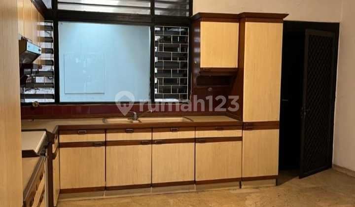 Di Jual Cepat Rumah Mewah SHM Bebas Banjir Dekat Senopati/09.25