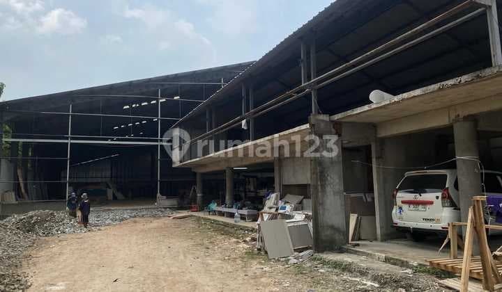 Warehouse for Sale, Strategic Location in Cikupa Tangerang