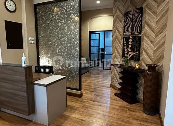 For Rent Office in Menteng Central Jakarta LT690 //LB700// 10.25
