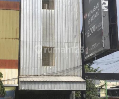 Ruko Tiga Lantai Siap Pakai di Semarang Tengah A5204