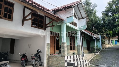 Two-Story Boarding House Ready for Occupancy, Strategic Location in Ngaliyan A5395