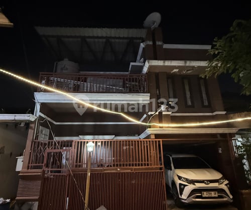 Rumah Dua Lantai Bagus Siap Huni di Pedurungan A5423