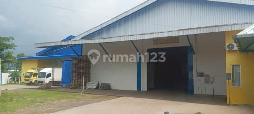 Ready-to-Use Good Spacious Warehouse in Ambarawa A5172