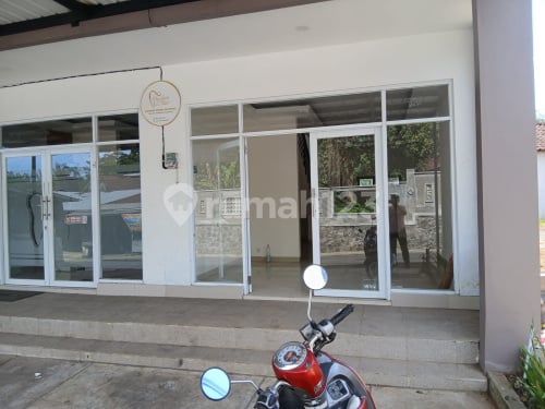 Ruko Dua Lantai Siap Pakai Bagus Di Boja A4700