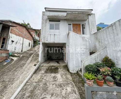 Rumah Murah Siap Huni Bagus di Semarang Barat A5437