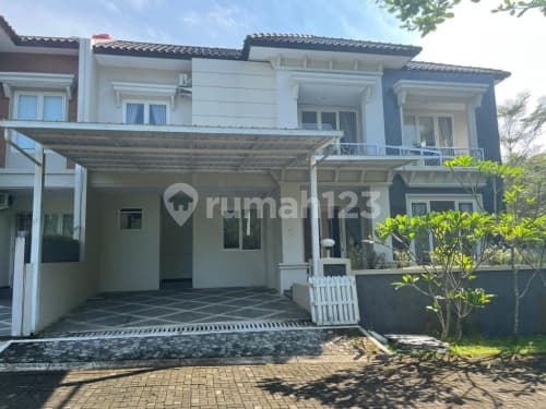 Rumah Strategis Bagus Dua Lantai Di Tembalang A4904