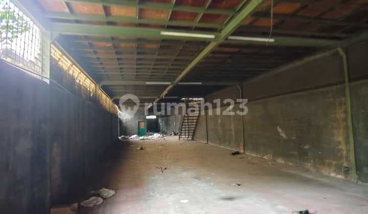 Warehouse in Teluk Gong