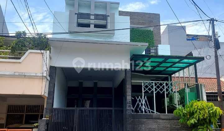 Rumah Bagus SHM di Sunter