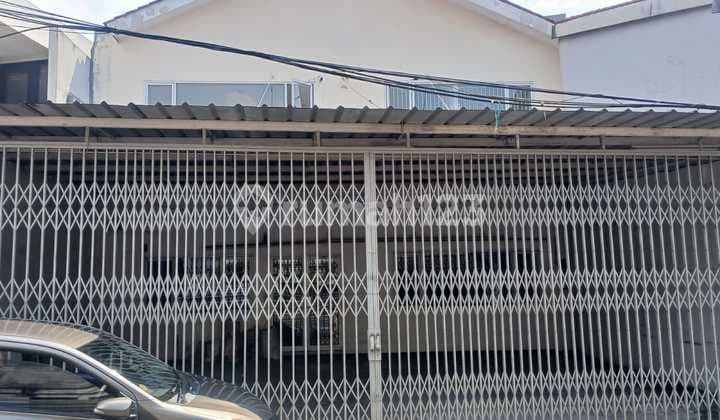 Di Jatinegara Buat Gudang.kantor