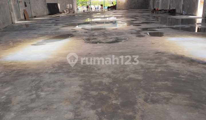 Warehouse, in Semanan,