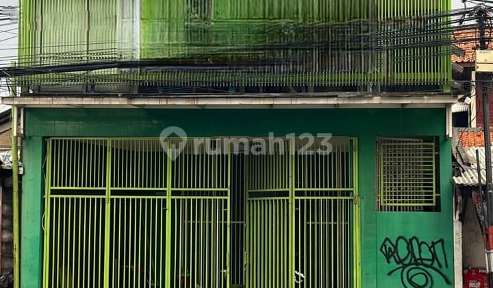 Shop House in Depok Main Street