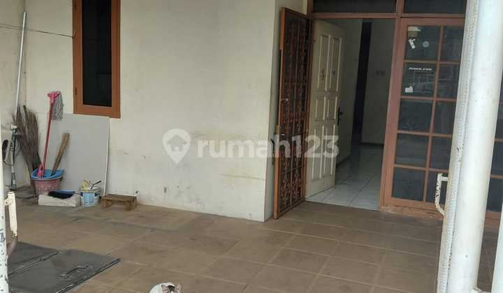 House, in Sunter Ready to Occupy