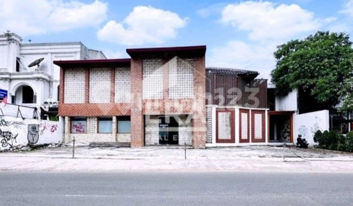 Rumah Estetik Strategis Di Kemang Cocok Untuk Resto, Klinik, Etc