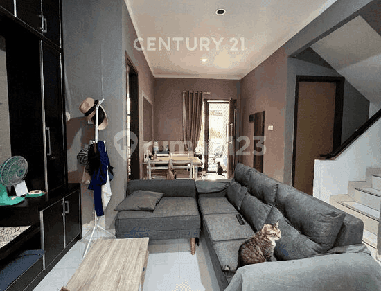 Strategic Move-In Ready House in Bintaro Jaya Sector 9