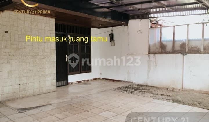 Dijual Rumah Standar Dekat Tol Jorr di Pesanggrahan Jaksel