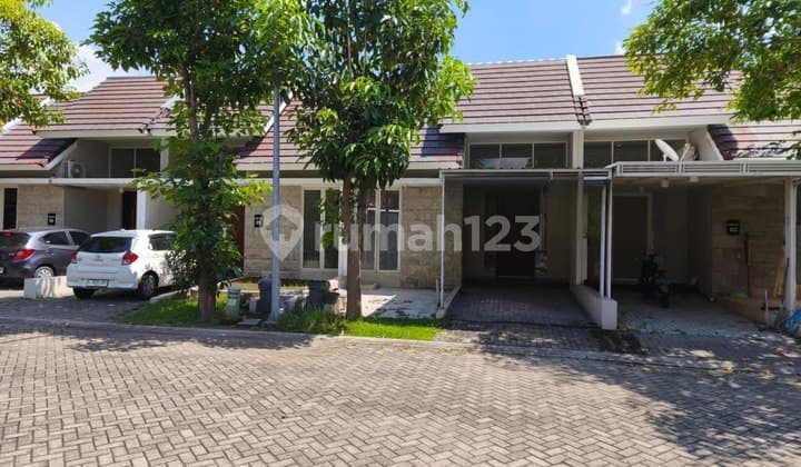 Dijual Rumah Northwest Park