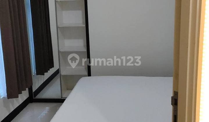 For Rent: Amor Pakuwon City Mall Apartment 10th Floor Furnished