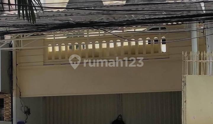 For Rent: Mulyosari Main Street Shop House