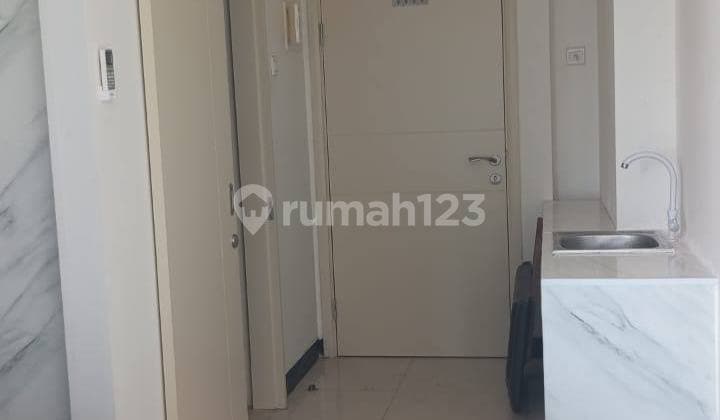 FOR RENT AMOR APARTMENT PAKUWON CITY 7TH FLOOR SEMI FURNISHED